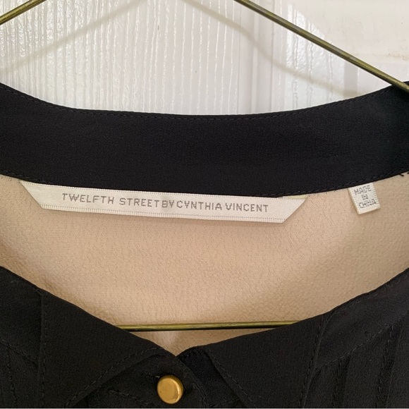 Twelfth Street by Cynthia Vincent Silk Cream Black ButtonDown Romper EUC Size -M - Picture 7 of 8